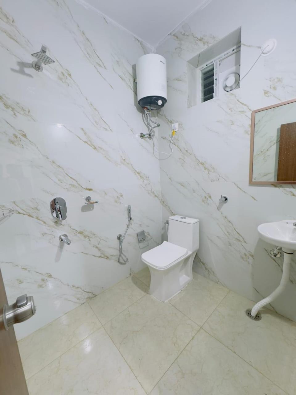 Hotel Apex Inn Hyderabad Airport Extérieur photo
